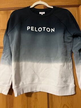 Peloton Women’s Ombre Crewneck Sweatshirt